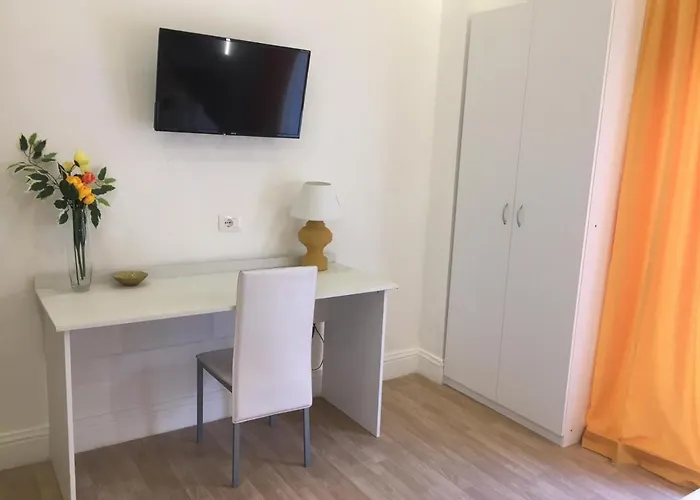 La Terrazza Palace Alojamento de Acomodação e Pequeno-almoço 4*