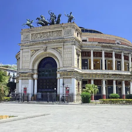 La Terrazza Palace Bed & Breakfast 4*